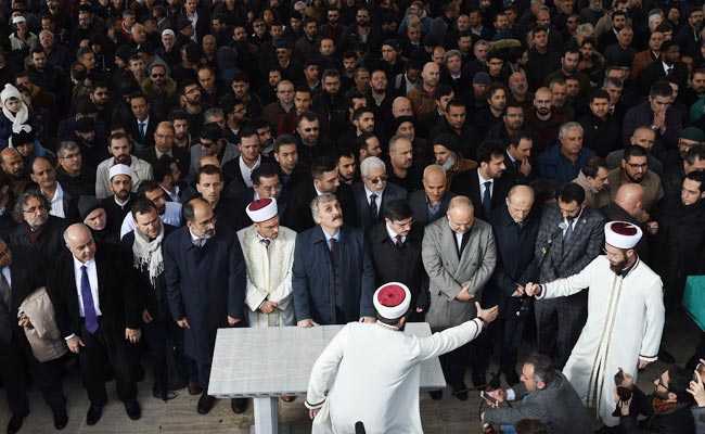 At Khashoggi's 'Symbolic' Funeral, An Empty Platform In Place Of Coffin