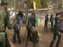 राष्ट्रीय प्रेस दिवस पर पत्रकारों, पारा शिक्षकों की पिटाई... राष्ट्रीय प्रेस दिवस पर पत्रकारों, पारा शिक्षकों की पिटाई...