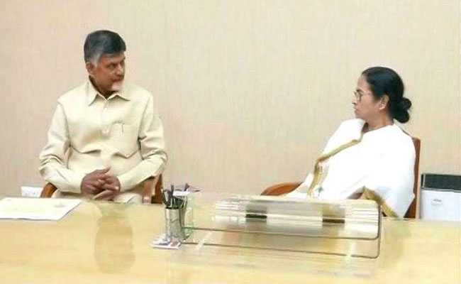 As Chandrababu Naidu Meets Mamata Banerjee, BJP Says "Futile Attempt"