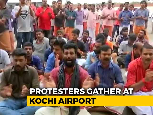 Activist Trupti Desai Blocked At Airport For Hours By Sabarimala Protests