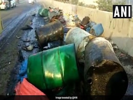 हिसार: काम खत्म कर फुटपाथ पर सो रहे थे मजदूर, तेज रफ्तार कार ने कुचला, पांच की मौत हिसार: काम खत्म कर फुटपाथ पर सो रहे थे मजदूर, तेज रफ्तार कार ने कुचला, पांच की मौत