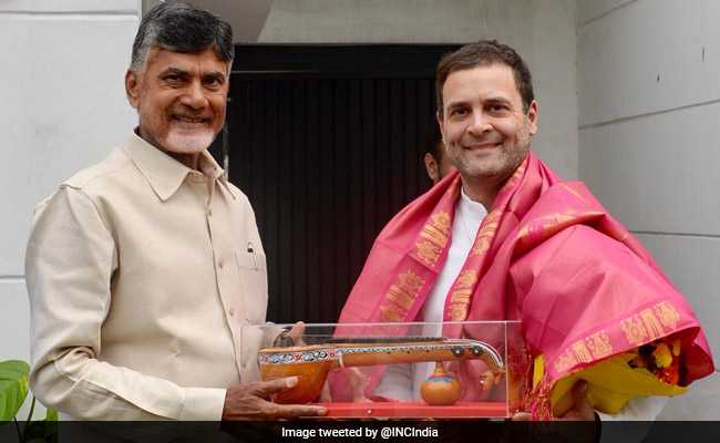 महागठबंधन पर महामंथन: दिल्ली में एक दिन और चंद्रबाबू नायडू की राहुल, अखिलेश, शरद पवार और फारुक से मुलाकात, क्या बन पाएगी बात