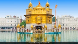 5 Injured As Man Attacks People With Iron Pipe At Golden Temple In Amritsar