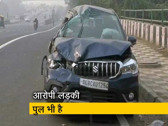 दिल्ली : नशे में धुत लड़की ने तीन गाड़ियों को मारी टक्कर, एक महिला की मौत