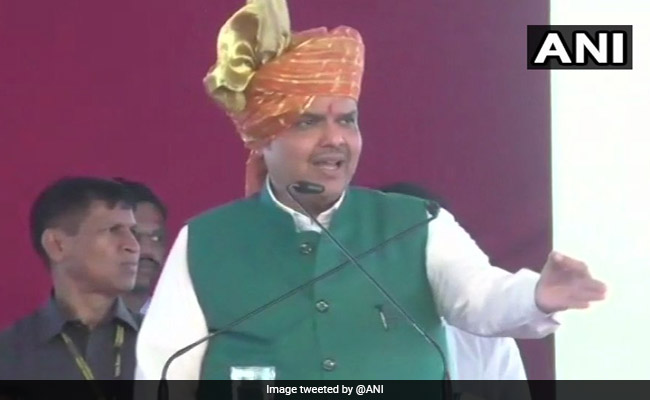 "Thugs of Maharashtra": Congress Jabs Devendra Fadnavis, Uddhav Thackeray