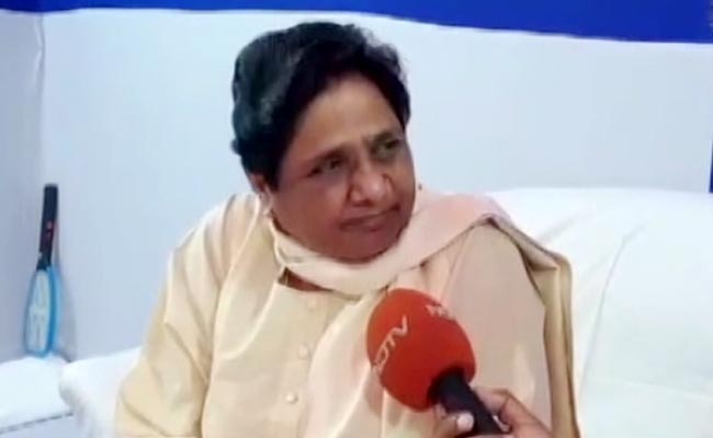 People Voted For Congress With ''Heavy Heart", Says Mayawati