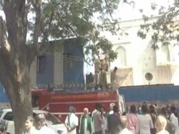 In Midst Of Bengaluru Farmer Protest, Firemen's Rescue Mission In Midst Of Bengaluru Farmer Protest, Firemen's Rescue Mission