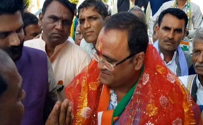 Congress Makes It Youth vs Experience In Fight For Shivraj Chouhan's Turf