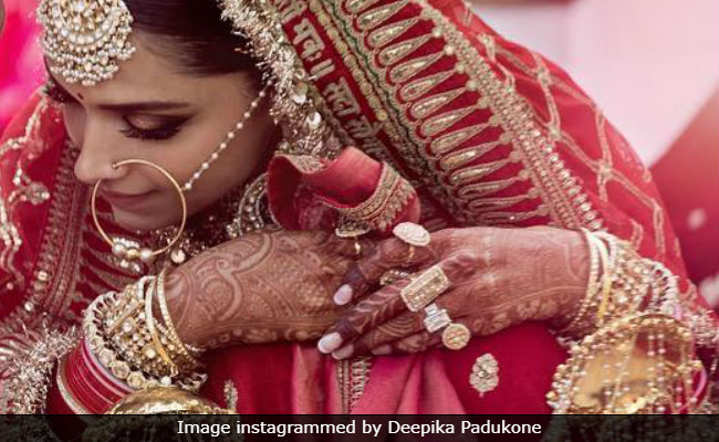 The Internet's Obsessing Over Deepika Padukone's Ring, Reportedly Worth A Couple Of Crores