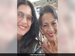 Kajol's Pic Of Herself With Mom Tanuja Is Getting A Whole Lot Of Love Kajol's Pic Of Herself With Mom Tanuja Is Getting A Whole Lot Of Love