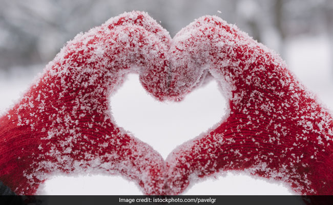 3 Different Kinds Of Gloves Your Winter Closet Needs