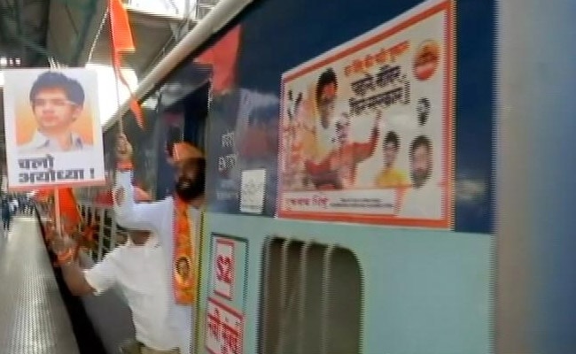 अयोध्या रवाना हुए शिवसेना कार्यकर्ता, रविवार को पहुंचेंगे उद्धव ठाकरे, साधु-संतों से भी करेंगे मुलाकात
