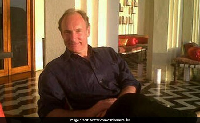 World Wide Web Inventor Wants New "Contract" To Make Internet Safe