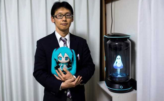 "2D Characters Can't Cheat, Age Or Die": Japanese Man "Marries" Hologram