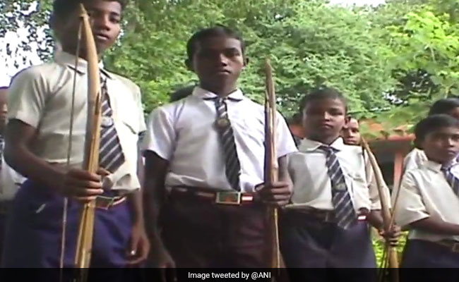Children Of This Jharkhand Village Carry Bows-And-Arrows To School