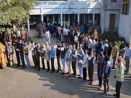 Counting Underway, Congress And BJP Neck And Neck In Madhya Pradesh Counting Underway, Congress And BJP Neck And Neck In Madhya Pradesh