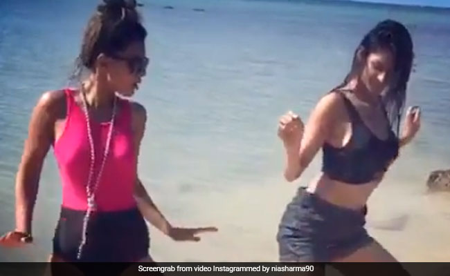 निया शर्मा ने बीच पर दिखाए बिंदास डांस मूव्ज, Video से मचाया तहलका...
