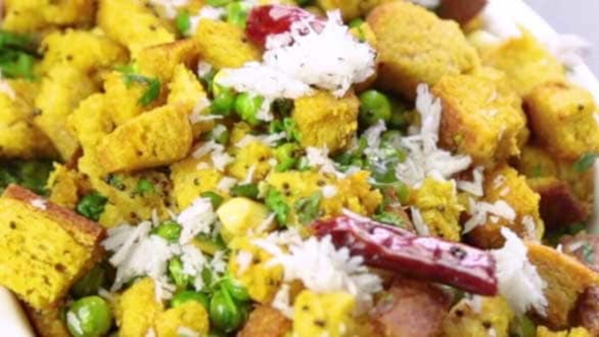 Bread Upma, Bread Poha And More 5 Desi BreadBased Breakfast Recipes