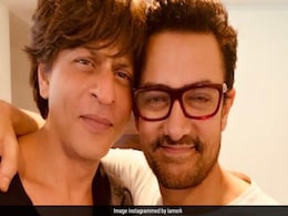 शाहरुख खान के बउआ अवतार के फैन हुए आमिर, 'Zero' के ट्रेलर को बताया धांसू, फैन्स बोले- सल्लू भाई की कमी है शाहरुख खान के बउआ अवतार के फैन हुए आमिर, 'Zero' के ट्रेलर को बताया धांसू, फैन्स बोले- सल्लू भाई की कमी है