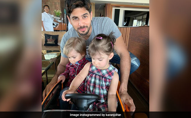 Sidharth Malhotra Spends Time With Karan Johar's Twins Yash And Roohi. See Pics