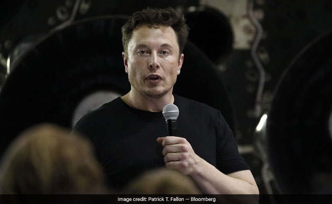 After Elon Musk Seen Smoking Weed, NASA To Review SpaceX, Boeing Projects