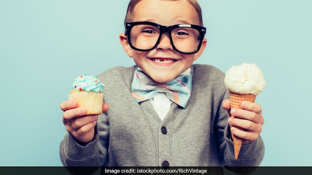 Like fruit juice, soft drinks and energy drinks too contains a high amount of sugar.