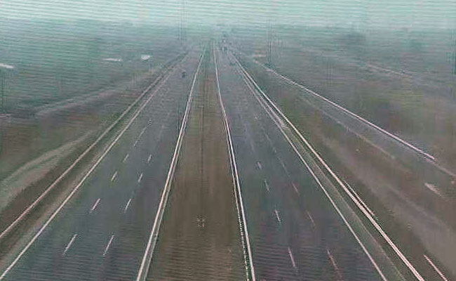 Union Ministers Lay Foundation For Delhi-Mumbai Greenfield Expressway