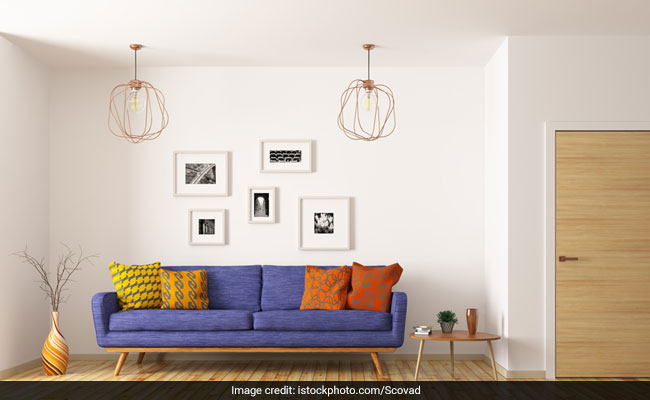 Redoing Your Work Space? Here Are Some Photo Frame Sets To Style A Wall Up With