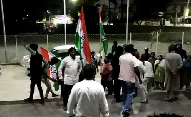 छत्तीसगढ़ में टिकट बंटवारे से नाराज कांग्रेस कार्यकर्ताओं ने किया हंगामा