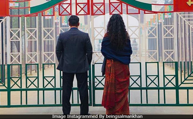 In New <i>Bharat</i> Still, Salman Khan And Katrina Kaif At Wagah Border