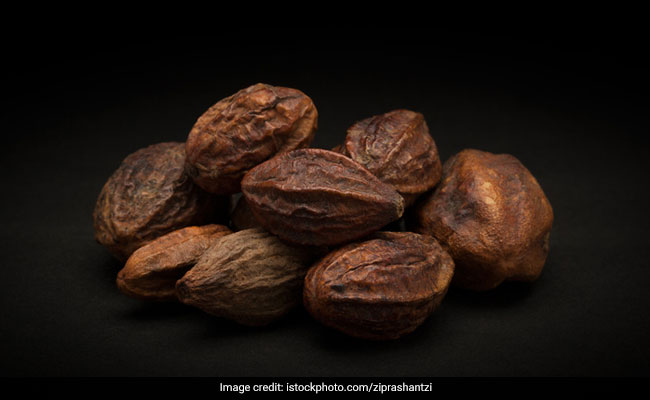 This Ayurvedic Herb May Help Soothe Cold, Cough And Clear Clogged Nose 