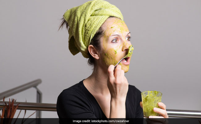 Dry skin remedies: Prepare this homemade mask with avocado to tame dry skin