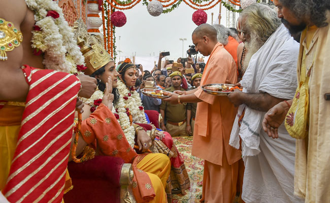 सीएम योगी आदित्यनाथ का बड़ा ऐलान: अयोध्या में बनेगी भगवान राम की मूर्ति