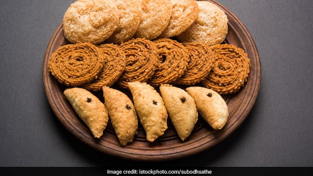 This Diwali, eat deep fried foods guilt-free