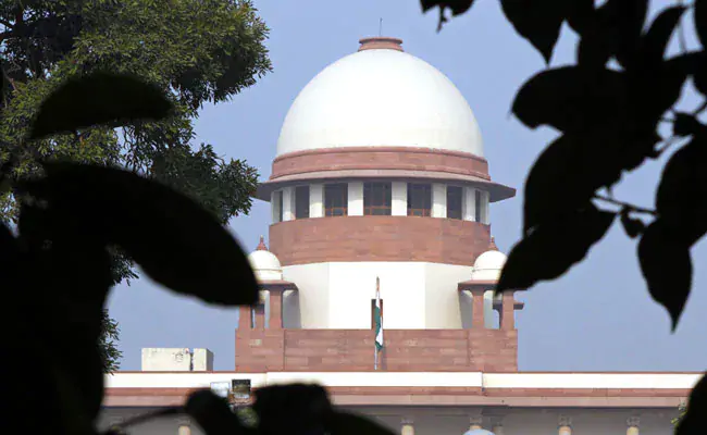 जवाब की बातें लीक होने पर CBI चीफ के वकील को सुप्रीम कोर्ट ने फटकारा, सुनवाई भी 29 नवंबर तक के लिए टाली