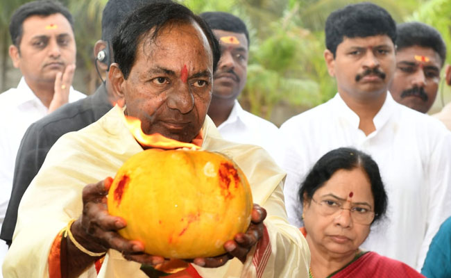 Blog: KCR Takes Unflinching Aim At PM Modi - At Least For Now