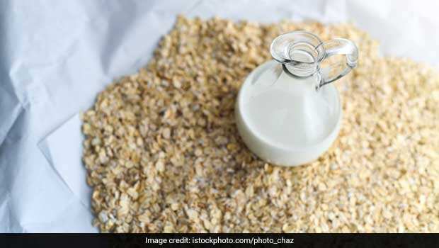 Rich In Protein And Fiber, Oat Milk Helps In Weight Loss; Even Better Lactose Intolerant People Can Consume It