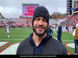 WWE छोड़ने के बाद पहली बार नजर आए Roman Reigns, झड़ने लगे बाल, देखें VIDEO WWE छोड़ने के बाद पहली बार नजर आए Roman Reigns, झड़ने लगे बाल, देखें VIDEO