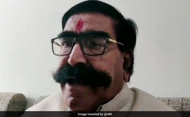 Gyandev Ahuja Withdraws Nomination As Independent, Returns To BJP