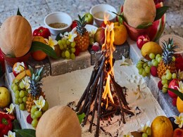 Annakut Puja 2018 in India: क्यों मनाया जाता है अन्नकूट, जानिए पूजन विधि, शुभ मुहूर्त, मान्यताएं और महत्व Annakut Puja 2018 in India: क्यों मनाया जाता है अन्नकूट, जानिए पूजन विधि, शुभ मुहूर्त, मान्यताएं और महत्व
