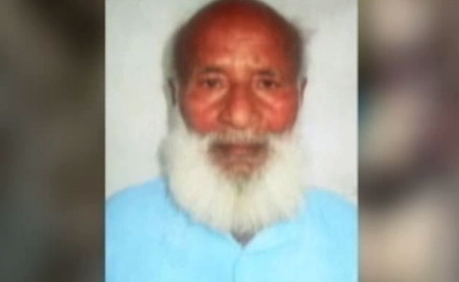 मॉब लिंचिंग : बिहार में बुजुर्ग को चौक पर जिंदा जलाया, बेटे को 75 किलोमीटर दूर दफनाना पड़ा शव