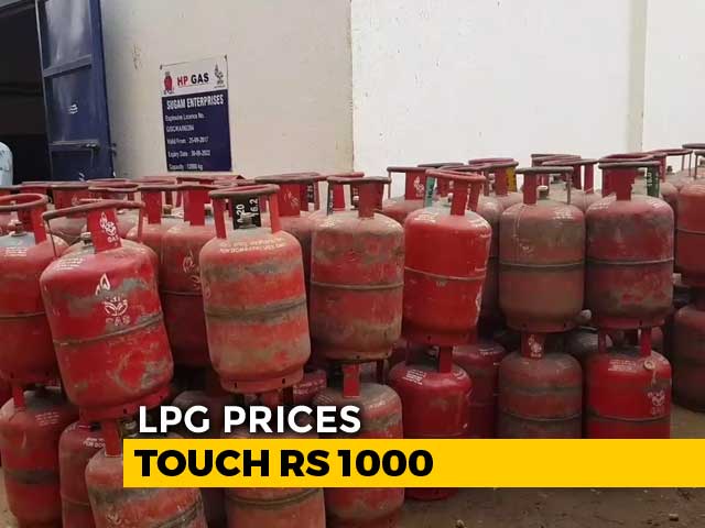 Domestic LPG Cylinder Price Breaches Rs 1,000 Mark