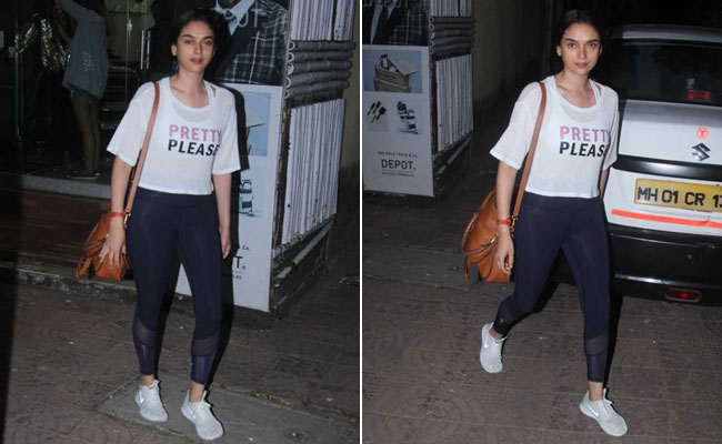 5 Fun Caption T-Shirts To Wear Like Aditi Rao Hydari