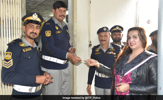 Transgender Woman Issued Driving License, In A First For Pak: Report
