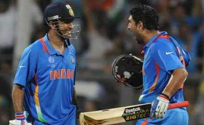 एमएस धोनी ने किया खुलासा: क्यों 2011 वर्ल्ड कप के फाइनल में युवराज सिंह से पहले करने आए थे बैटिंग