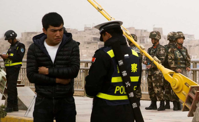 US To Introduce Bill Urging China Sanctions Over Crackdown In Xinjiang