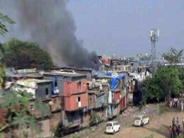 Fire At Mumbai Slum Injures 2, Burns Down 15 Huts Fire At Mumbai Slum Injures 2, Burns Down 15 Huts