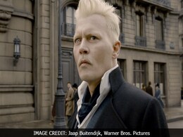 <i>Fantastic Beasts And The Crimes Of Grindelwald</i> Movie Review: Featuring Johnny Depp And A Shocking Reveal At The End <i>Fantastic Beasts And The Crimes Of Grindelwald</i> Movie Review: Featuring Johnny Depp And A Shocking Reveal At The End