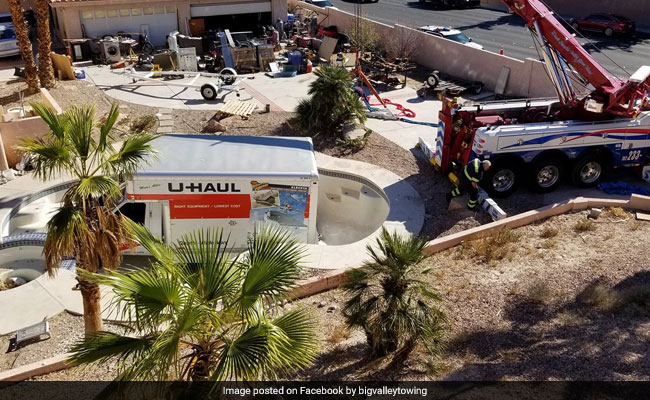 The Story Of How A Single Shoelace Led To A Truck In A Swimming Pool
