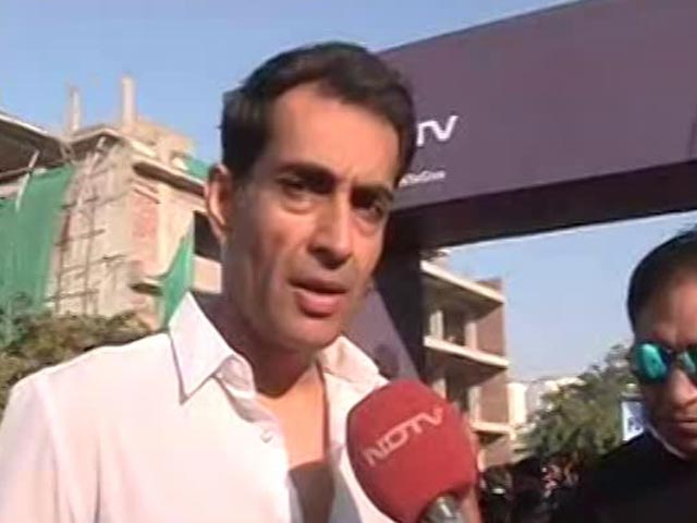 Manavjit Singh Sandhu Flags Off Organ Donation Walkathon In Jaipur